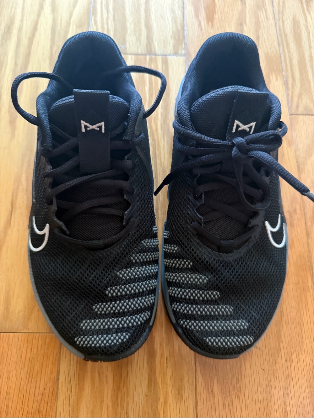 Nike Metcon 9 training shoes - black and silver - women’s size 7 - Picture 5 of 5